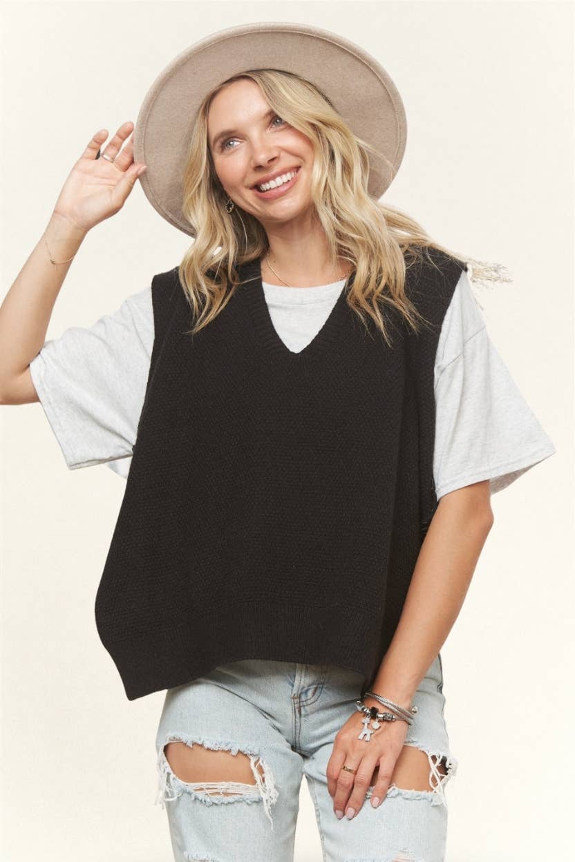 Adora V-NECK BOXY VEST TOP- LESW4003