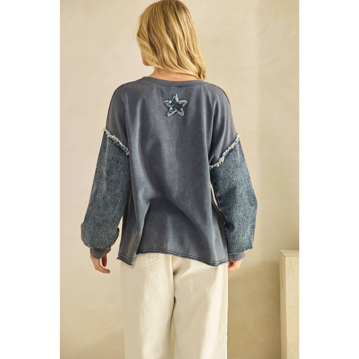 WILD STAR PULLOVER