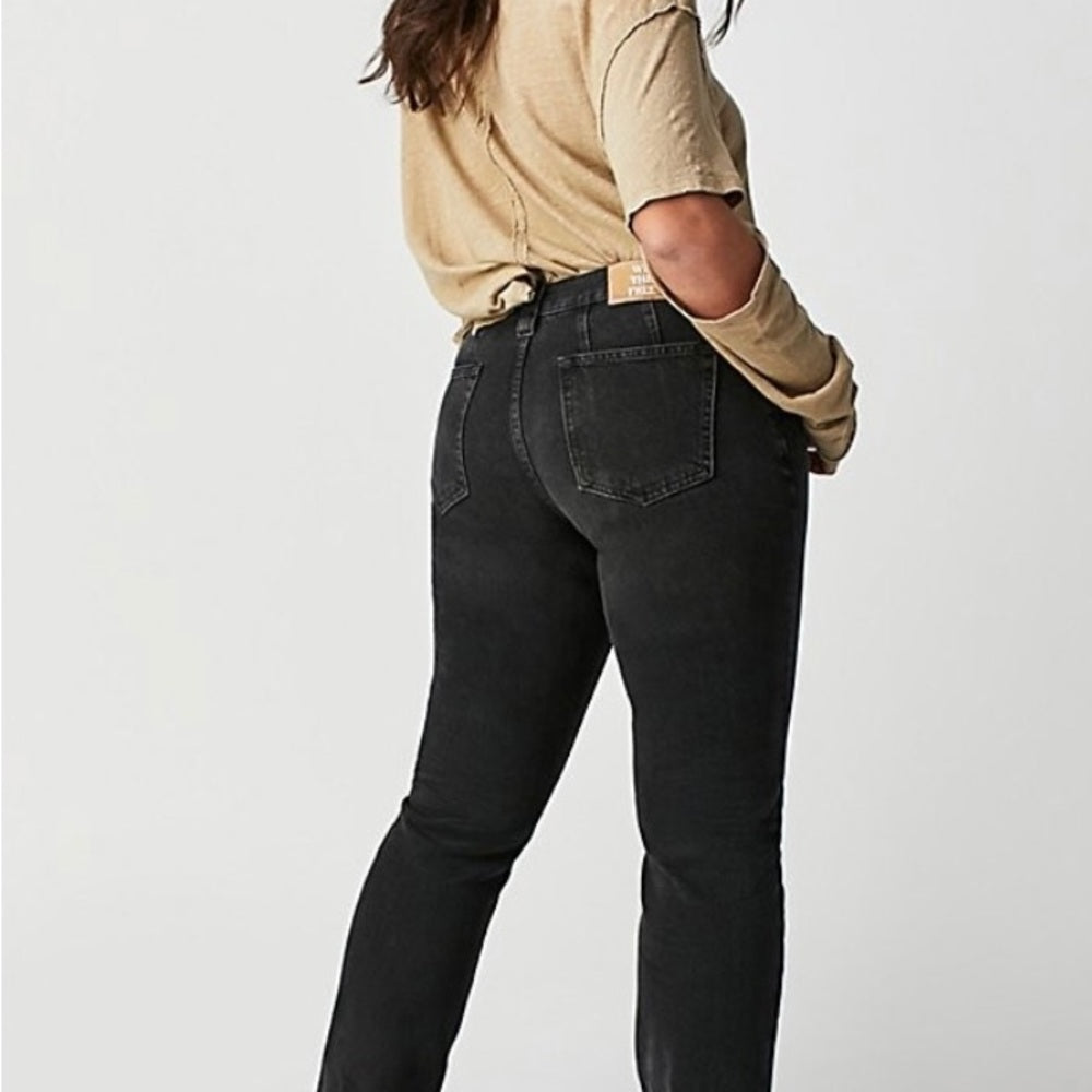 Free People We The Free Curvy Low Rise Straight Jeans SZ 28 NWT MSRP $78